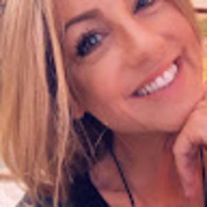 Meet your Posher, Candace